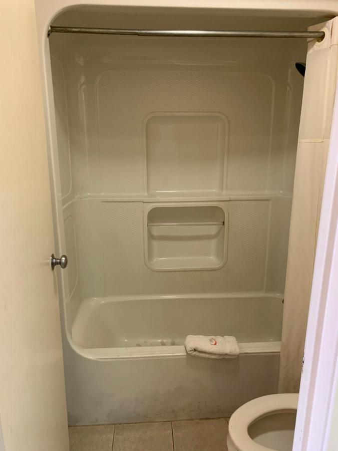 Zainee Inc Budgetel Inn And Suites Αγκούστα Δωμάτιο φωτογραφία